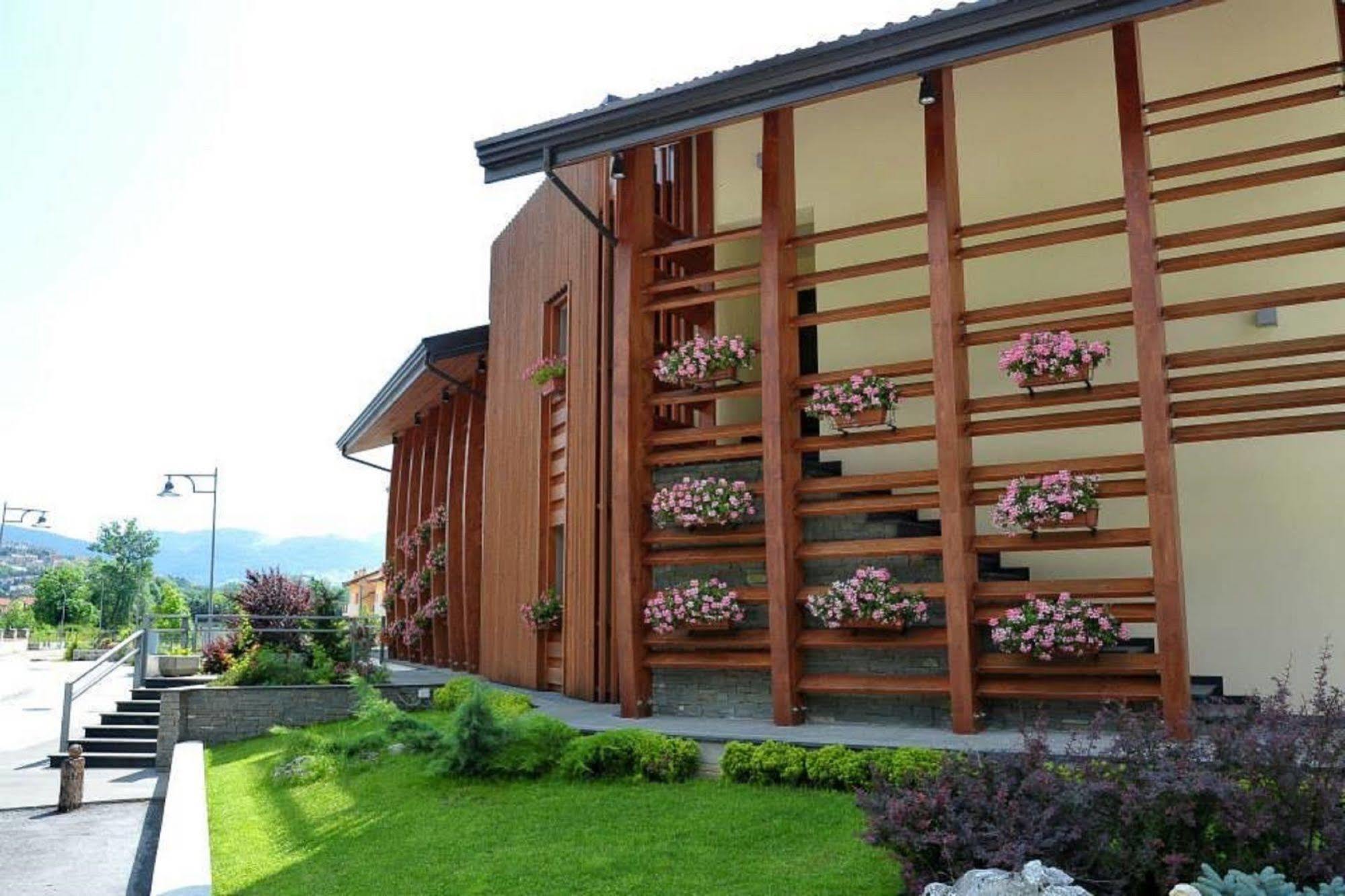 Hotel Natura Castel Di Sangro Exterior foto